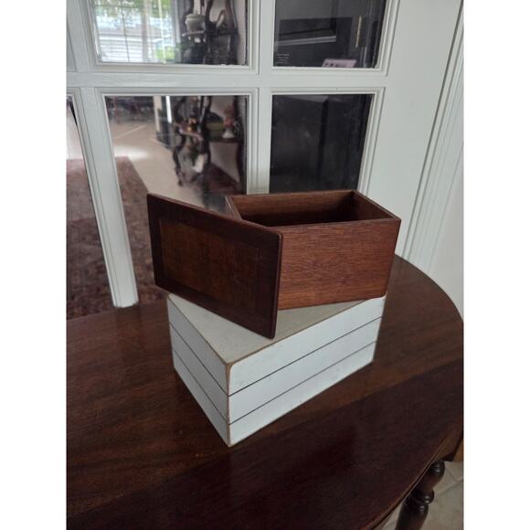Vintage 1930s-50s Handmade Hardwood Trinket Box 5x3x3 Arts & Crafts MCM - Picture 1 of 9